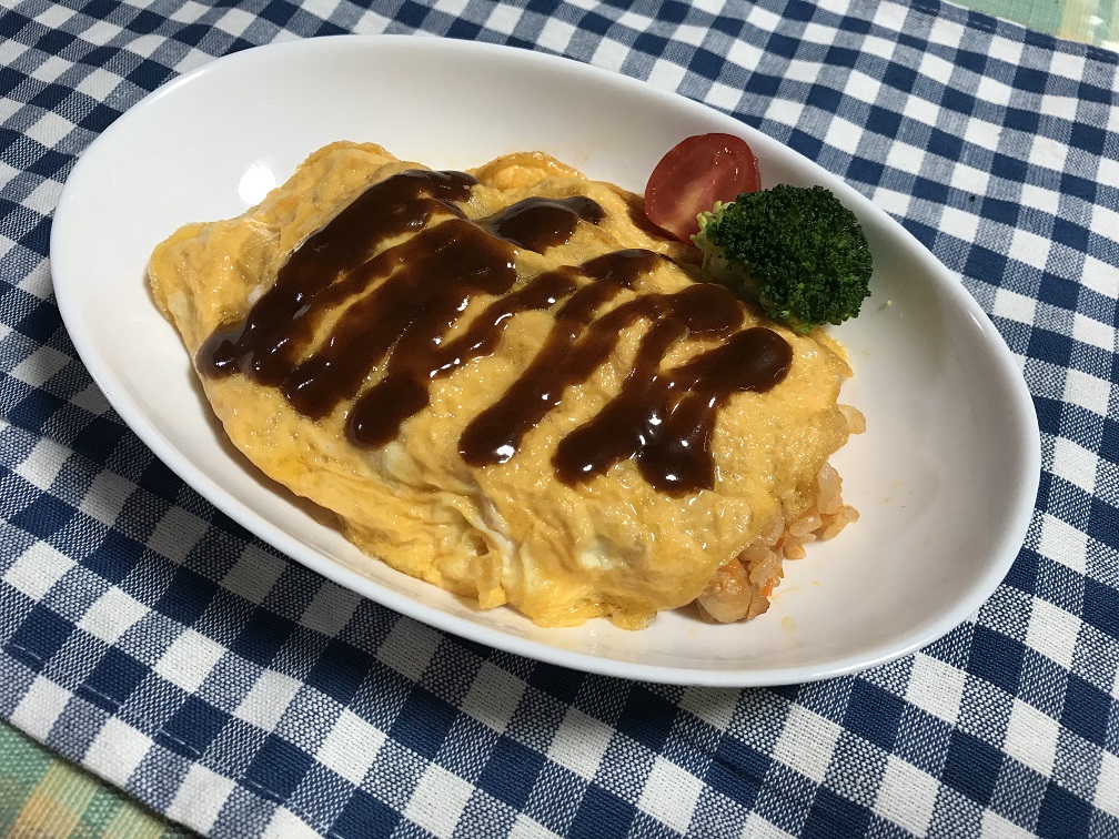 こども食堂　オムライス