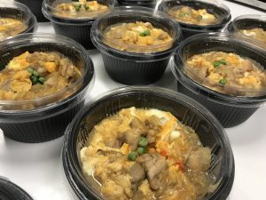 こども食堂　おやこ丼