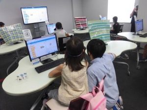 中高生が教えるプログラミング教室
