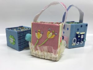 オープン工房2月　フェルトで小物入れ画像1