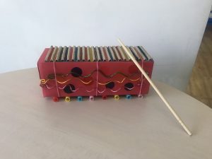 おやこ工作3月ならしてあそべるギロ画像