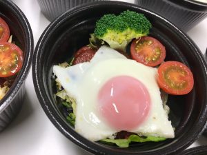 ロコモコ丼